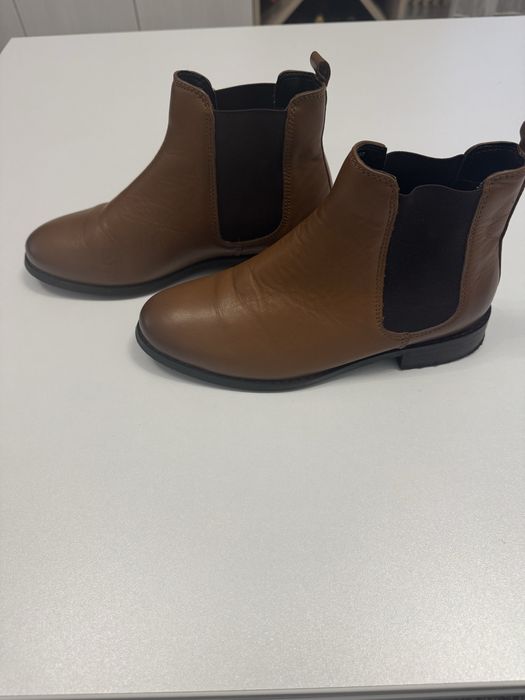 Ghete maro din piele naturala