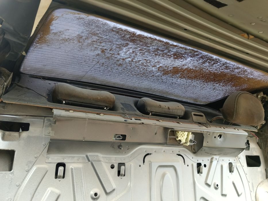 Продам запчасти на Мерседес