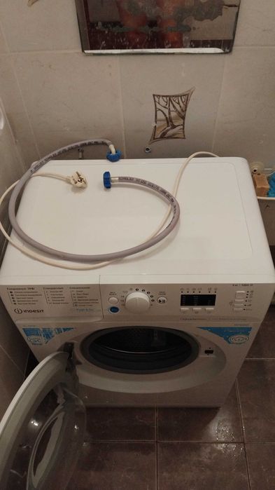 Стиральная машина Indesit 5109 WWW
