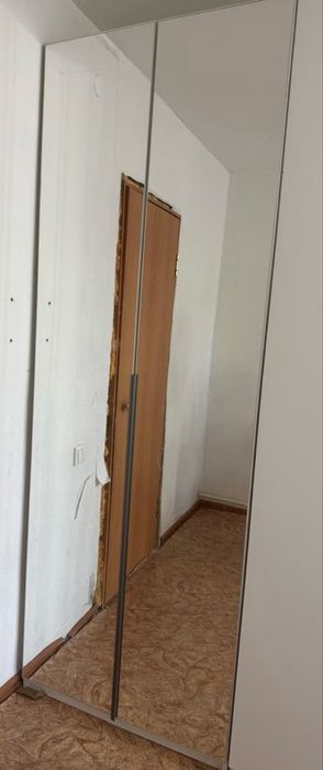 Продам угловой шкаф