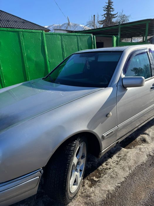 Мерседес W210 E280