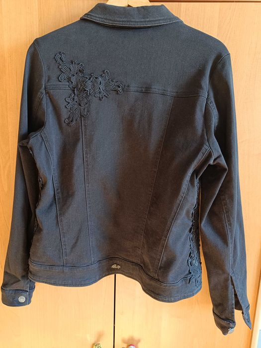 Сако от фирма Роси - черно