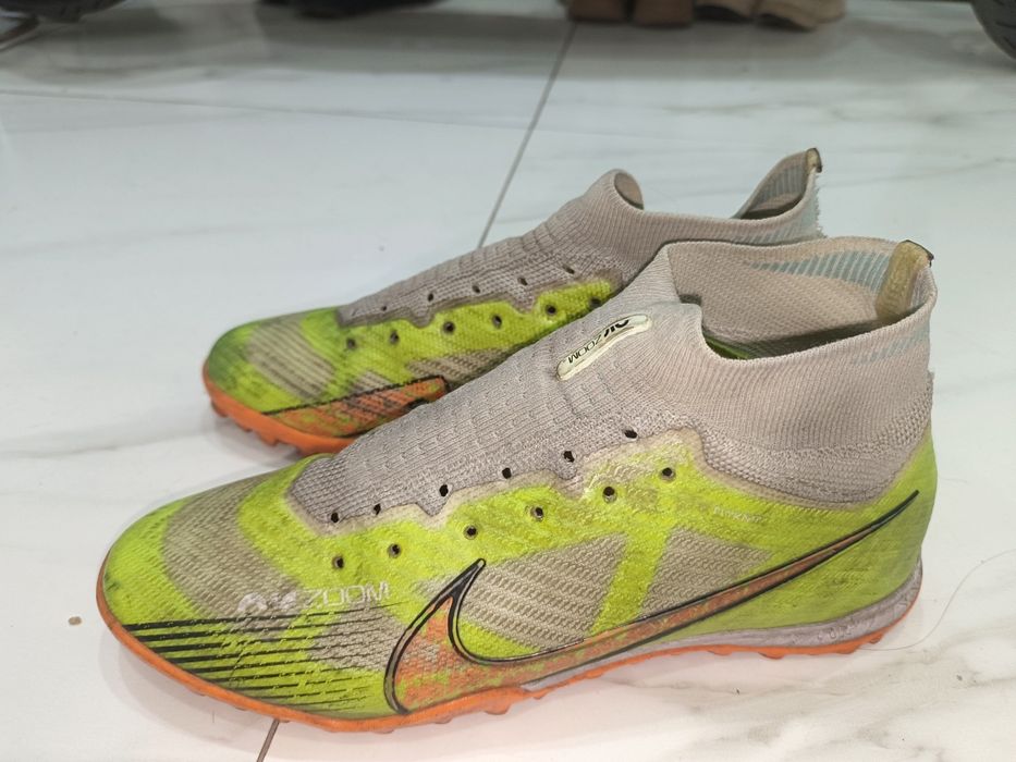 Сороконожки air zoom