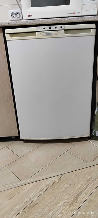 Холодильник мороз Бирюса (старый)