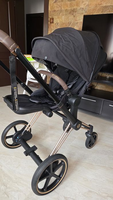 Cybex e-priam 4 количка + столче за кола