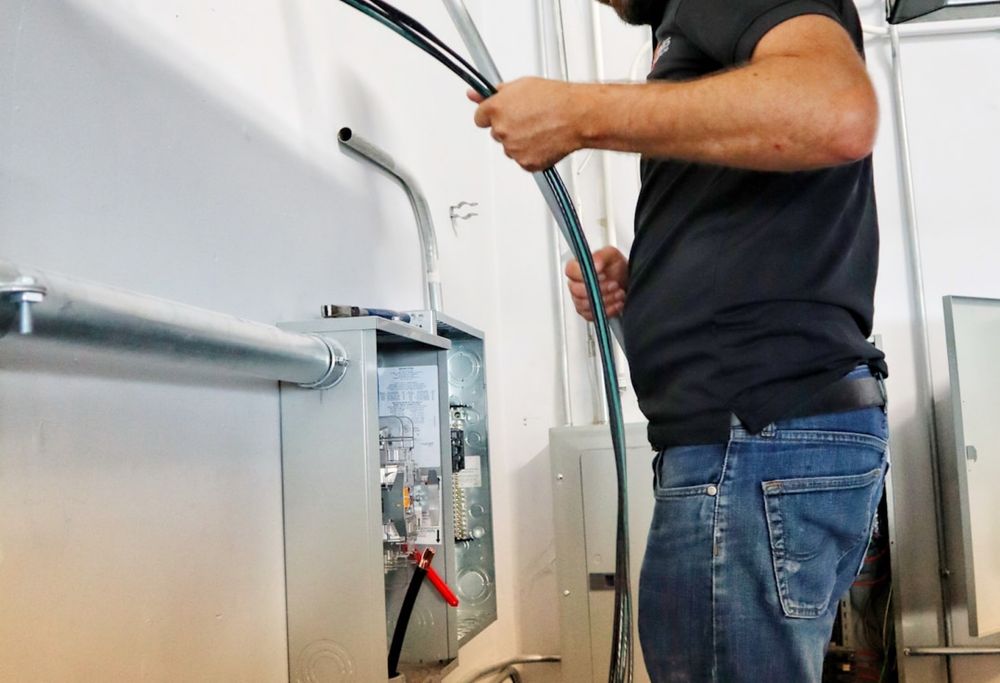 TES INSTAL - Instalații Electrice, Sanitare, Termice & Panouri Solare | Târgu Mureș