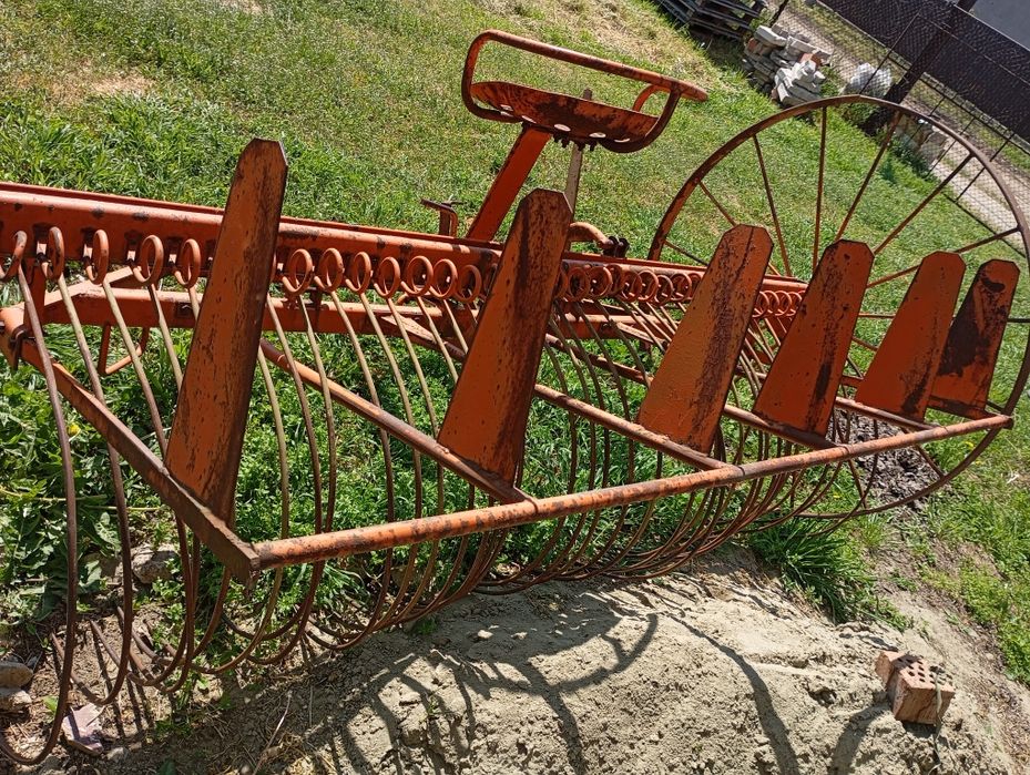 Grebla trasă de cal