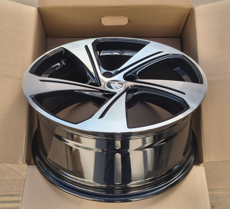 Jante 18 Skoda Superb VRS Kodiaq Octavia VRS Karoq Enyaq Yeti
Jante Noi cu Factura si Garantie ‼️autohauss.ro‼️