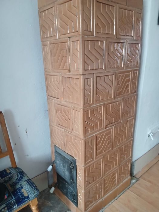 Vând sobă de teracotă