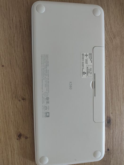 Клавиатура Logitech K380