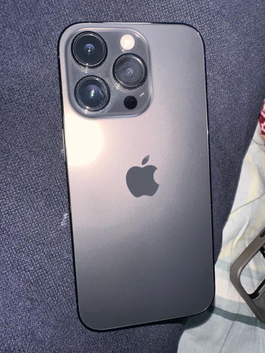 Iphone 14 pro продам