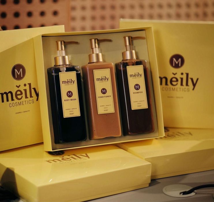 Продам наборы  уходовые  meily