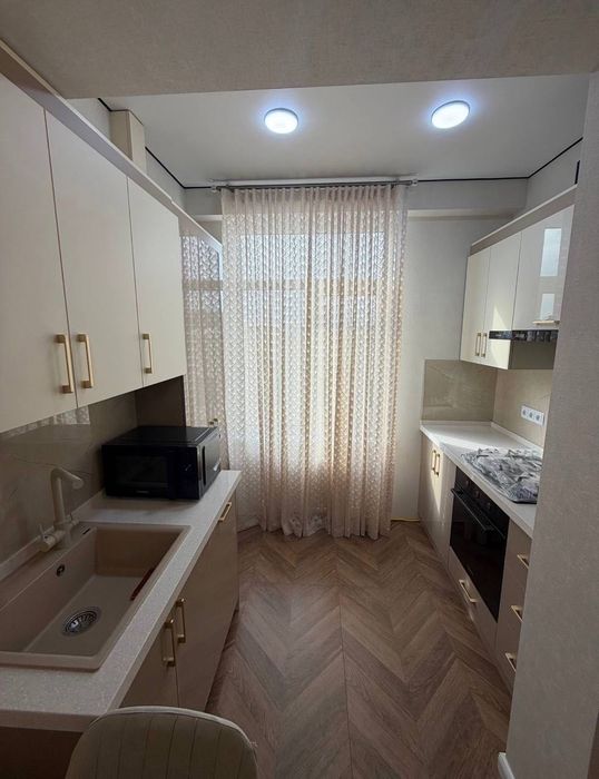 Parkent Plaza Продается 1 комнатная квартира ремонт Топоич мост