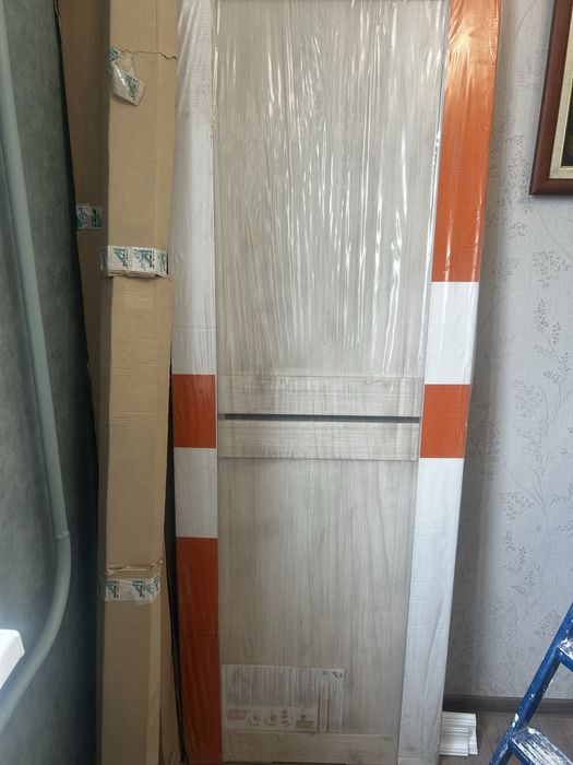 Продам межкомнатную дверь