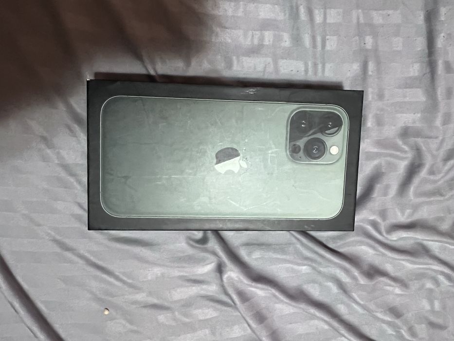 Iphone 13pro max 256 гб