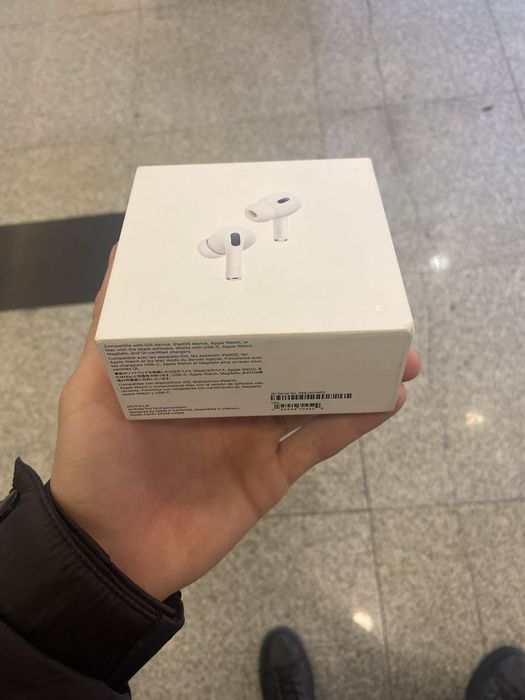 Apple AirPods Pro 2nd generation белый
