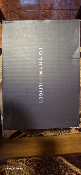 Adidasi Tommy Hilfiger Originali noi la cutie