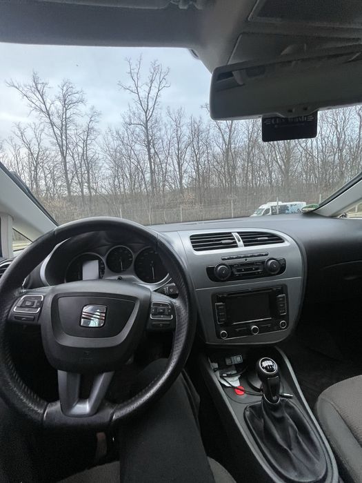 Seat leon 1p 2009 facelift vând /schimb