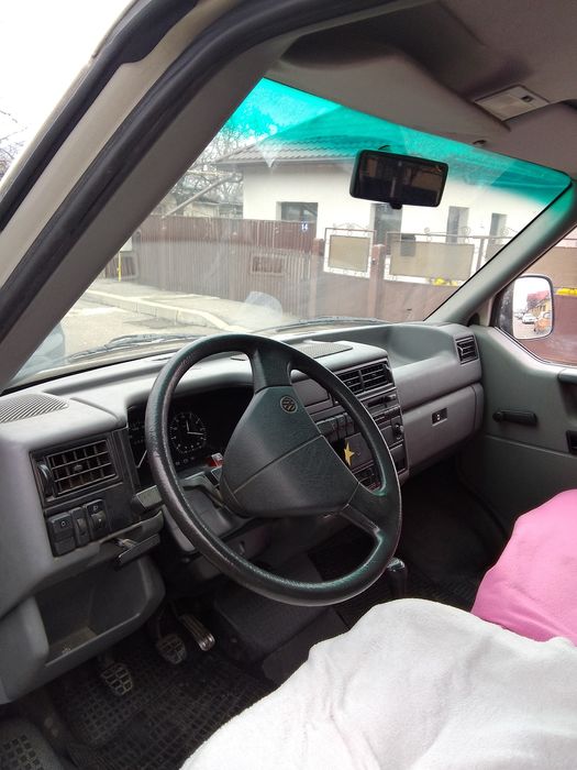 VW T4  242500 km reali