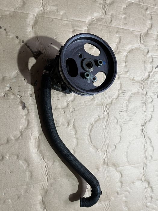 Pompa Servo Directie Audi A8 D3 4.2 benzina