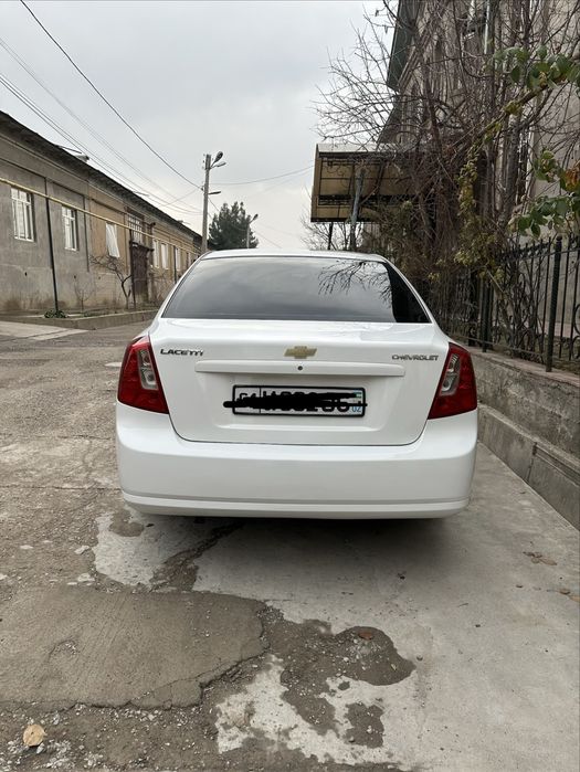 Lasetti Chevrolet 2013