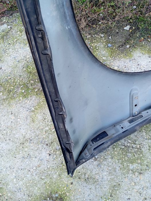 Преден ляв калник Mercedes Benz w203