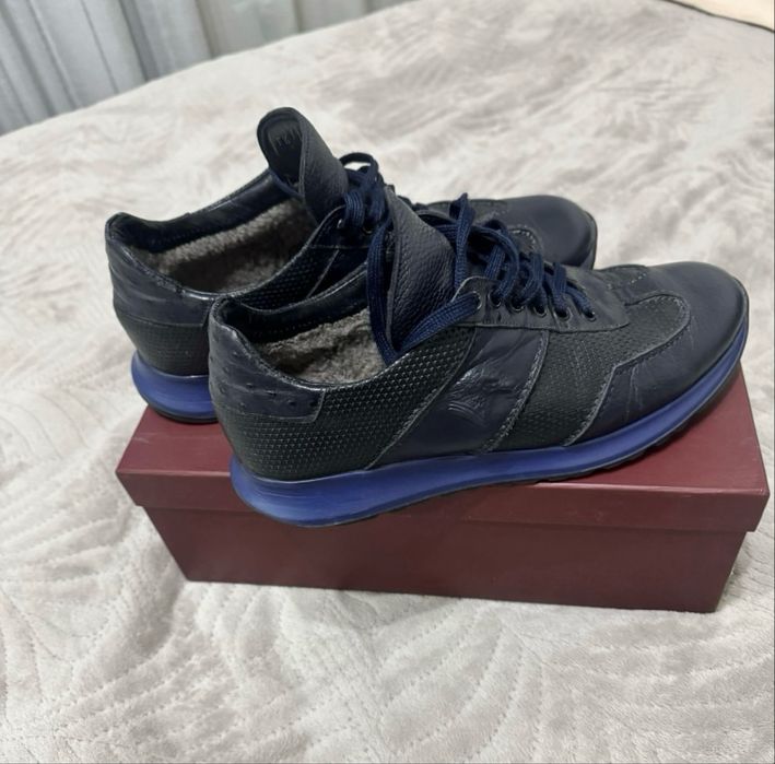 Кроссовки мужские зима