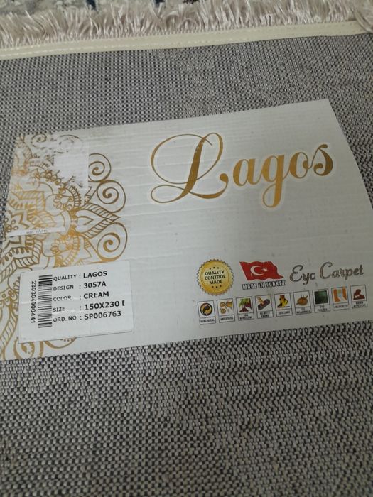 Продам ковёр новый