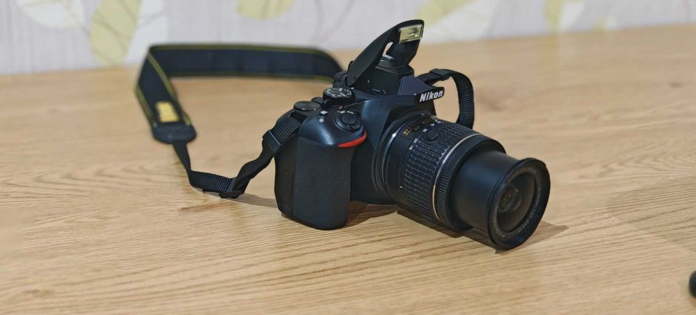 Фотоапарат Nikon D3500