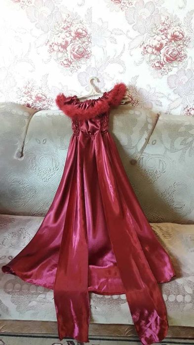 Вечернее Праздничное  Платье для Девочки!