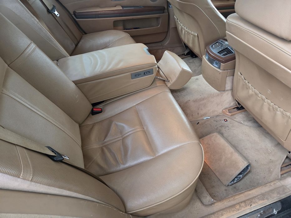 Dezmembrez BMW 730LD E66