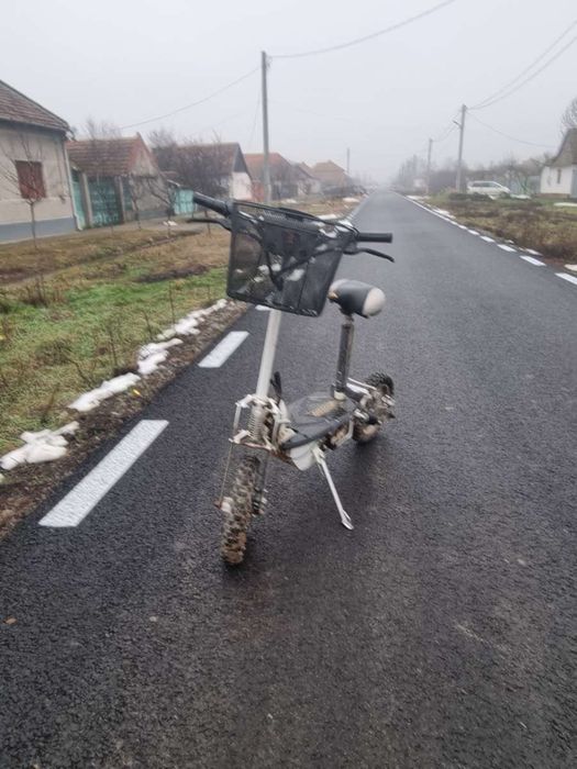 Scuter electroc Viron