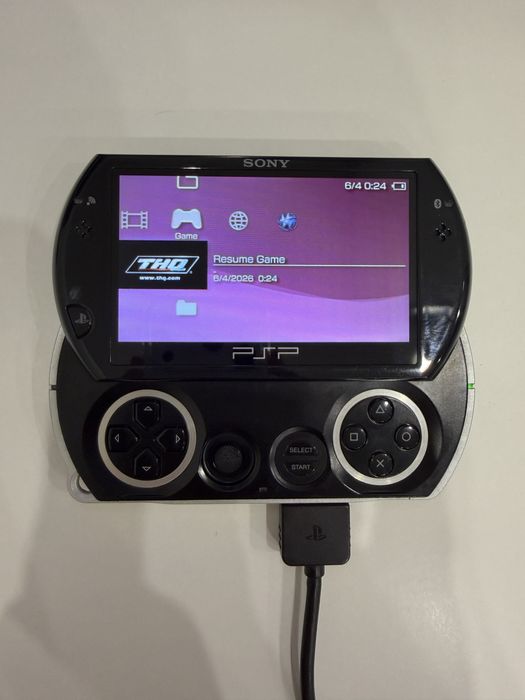 Psp  go прошитая
