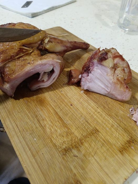 Мясо кролика домашнее.