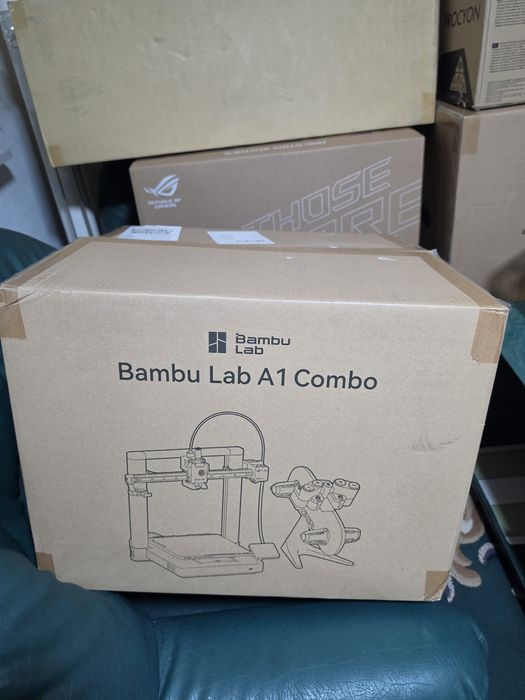 Bambu Lab A1 Combo