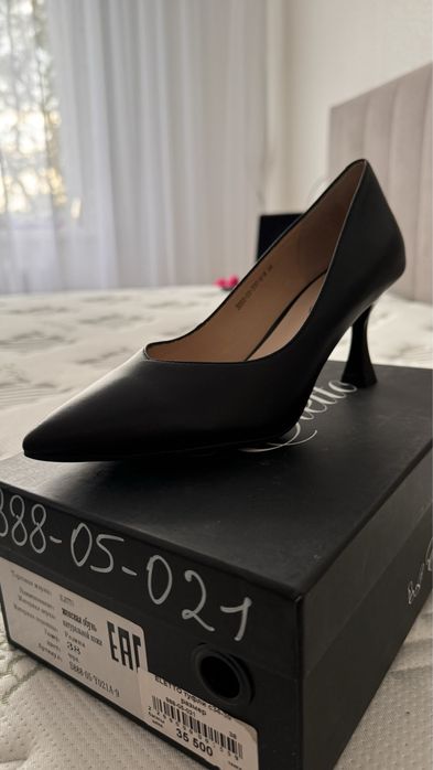 Туфли новые 38 размер