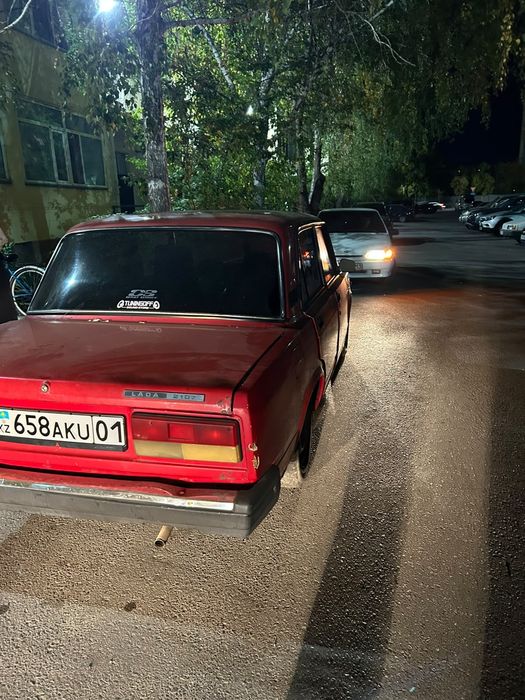 Продам авто ваз 2107