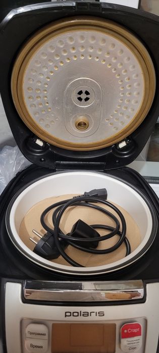 Мультиварка б/у в хорошем состоянии