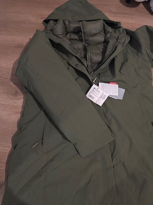 Водоустойчиво яке Mountain Warehouse