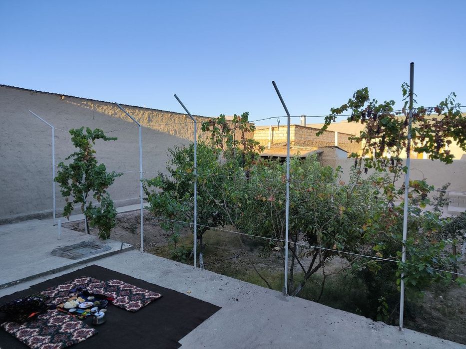 Ховли сотилади Фарход савхозда 6 сотих