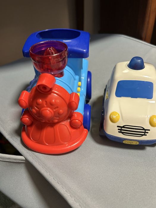 Jucarii tren masina si crocodil