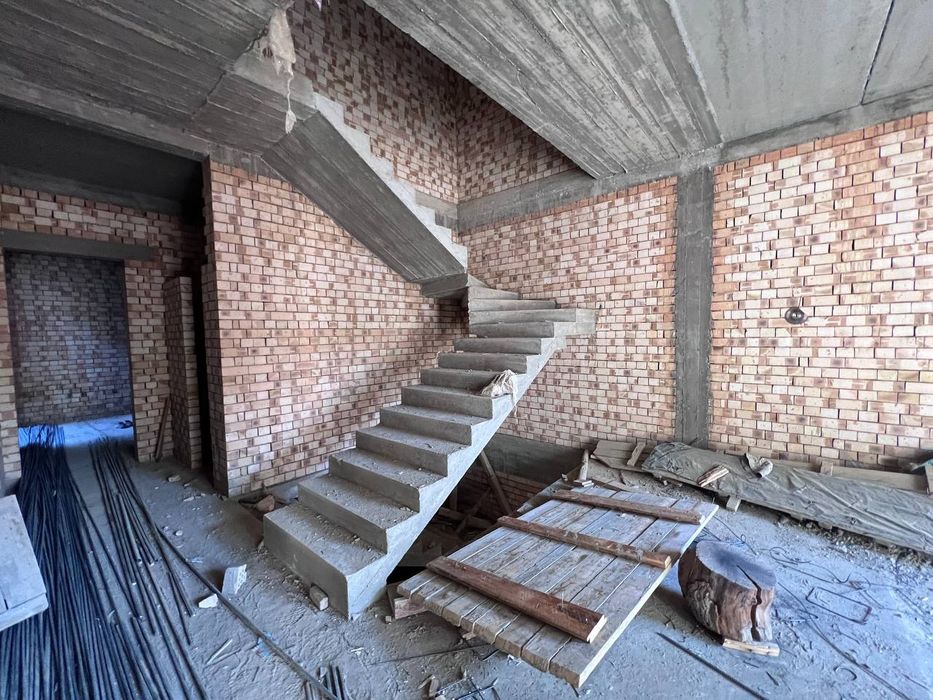 Уй курамиз.20 йиллик стаж бор