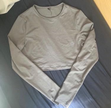 Къса блуза Shein