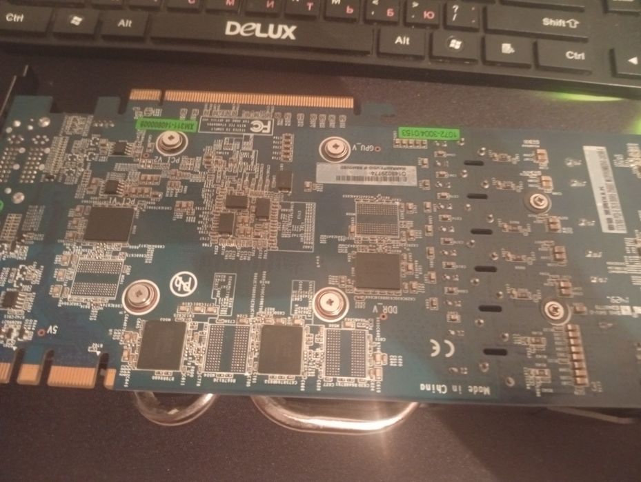 Видеокарта NVIDIA GeForce GTX 760 (2GB / 256-bit)