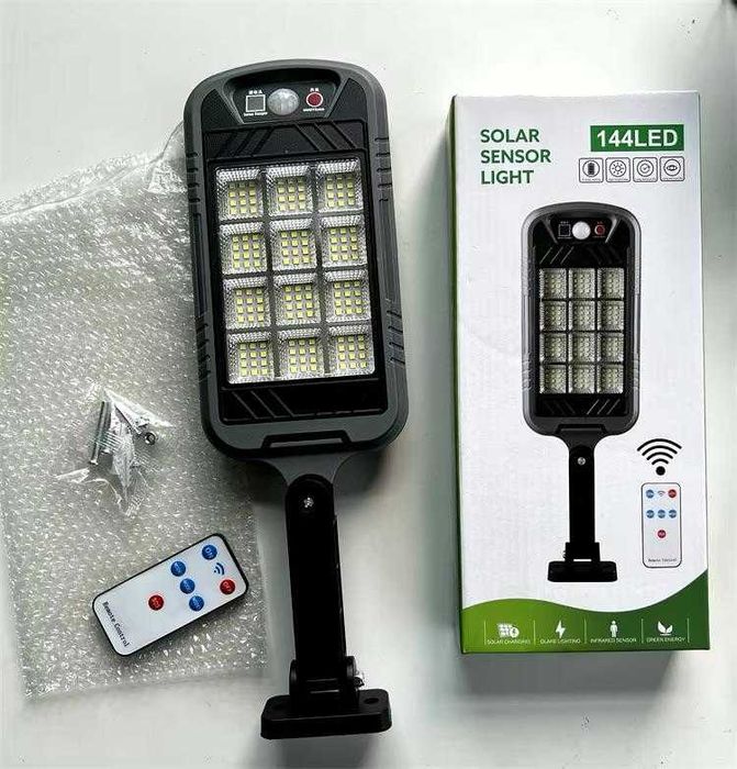 Прожэктор на солнечном заряде