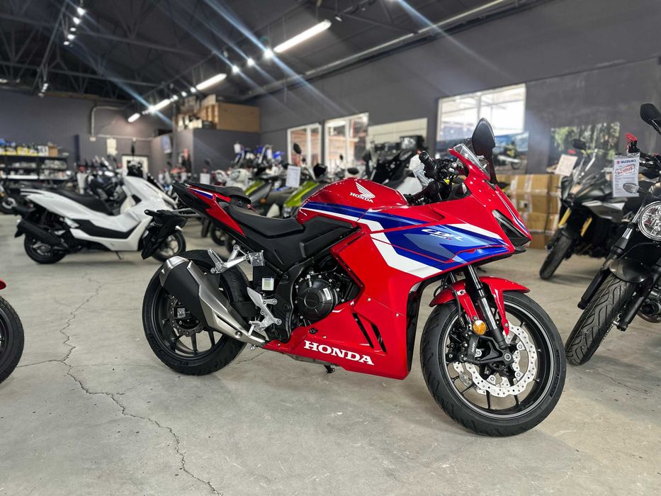 Honda CBR 500 R E-Clutch - nou - 0 km - Honda Constanta by EST BIKE