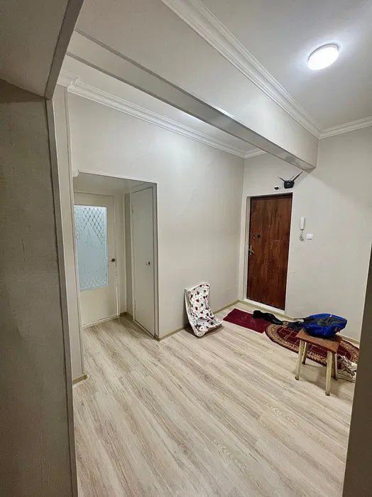 Продам 3-х комнатную квартиру Сергели 8а