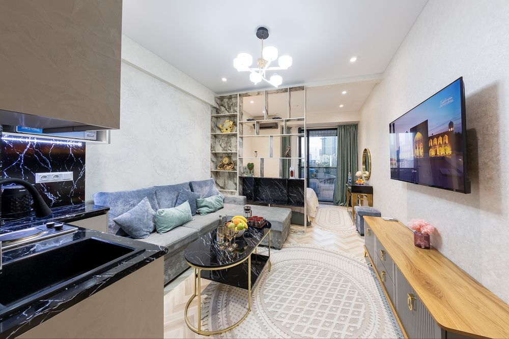 Сдается 1 комнатная студия посуточно в жк NRG U Tower