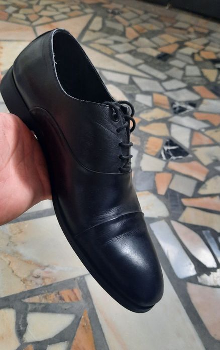 Мужской туфли. Размер 43. Новый. Деффект жок.