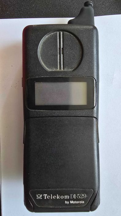 Telefon mobil Motorola MicroTAC International 529